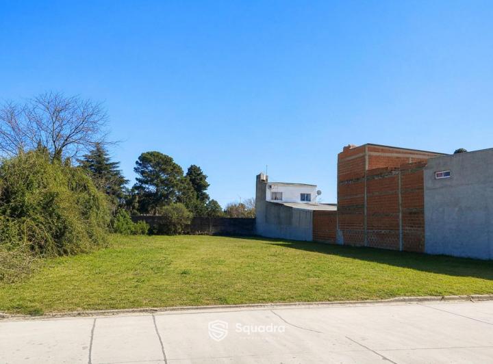 Terreno · 432m²