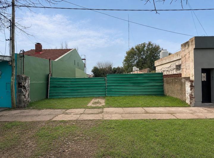Terreno · 411m²