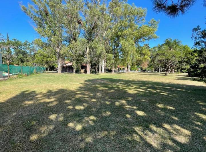 Terreno · 1122m²