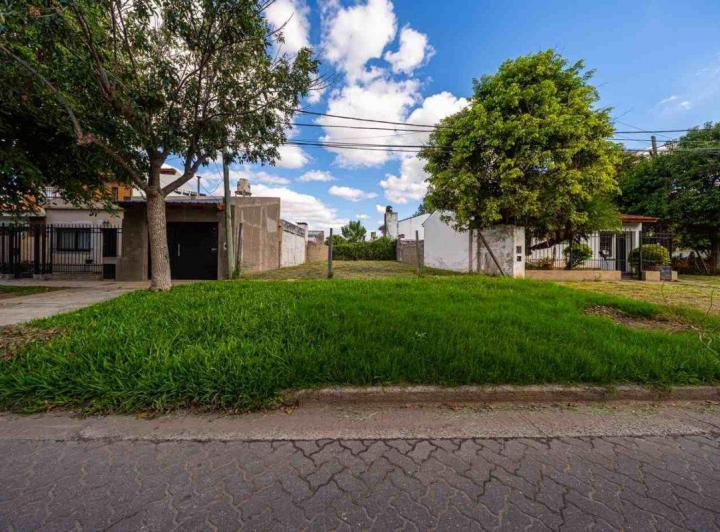Terreno · 250m²