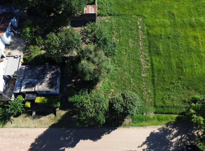 Terreno · 377m²