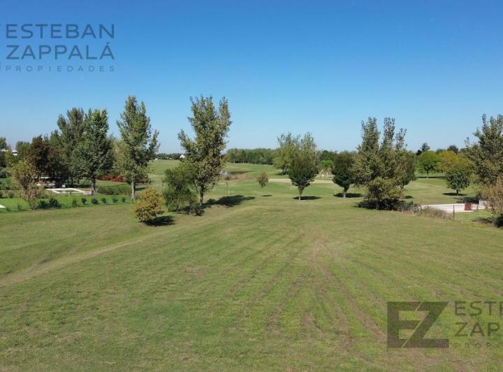 Terreno · 1016m²