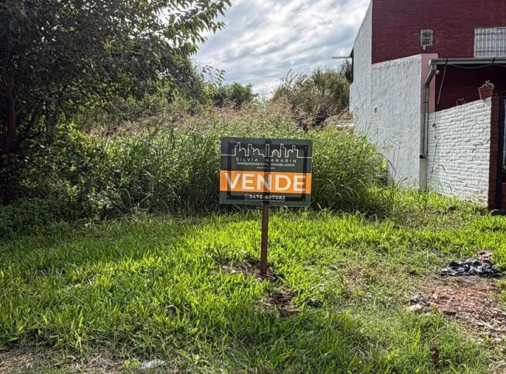 Terreno · 300m²