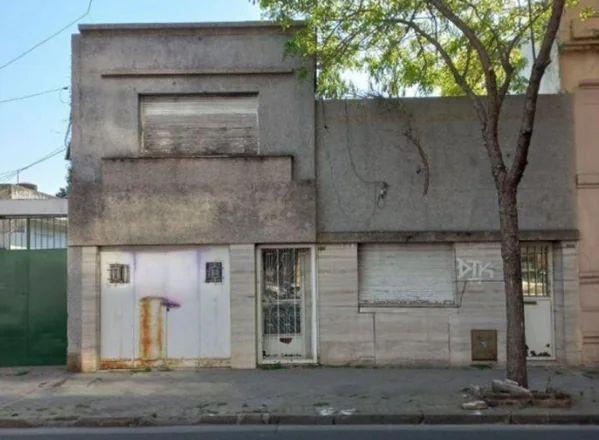 Terreno · 371m²