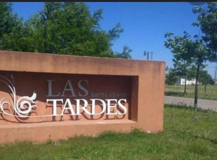 Terreno · 555m²