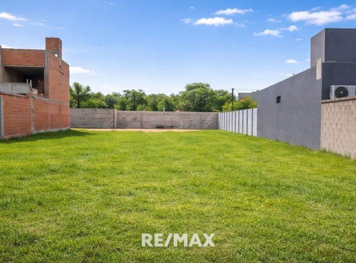 Terreno · 287m²