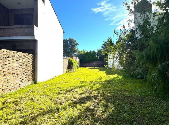 Terreno · 403m²