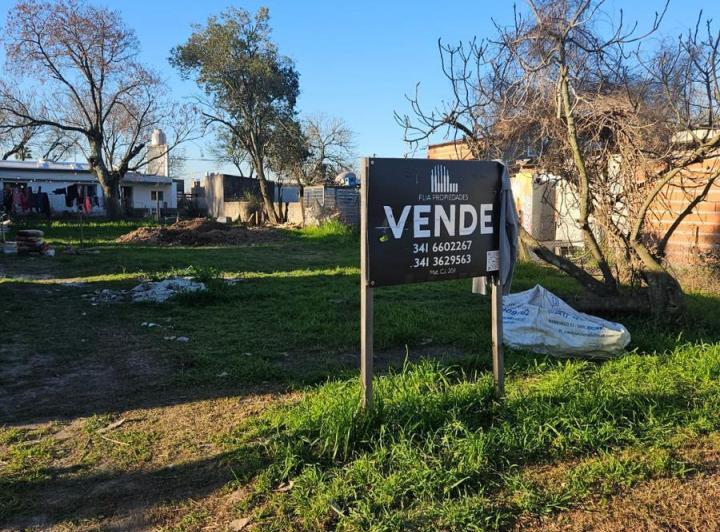 Terreno · 270m²