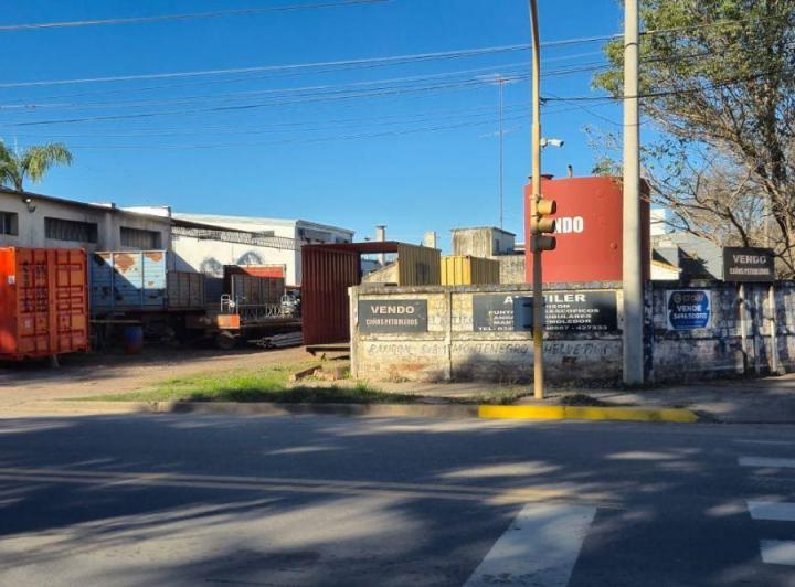 Terreno · 439m²