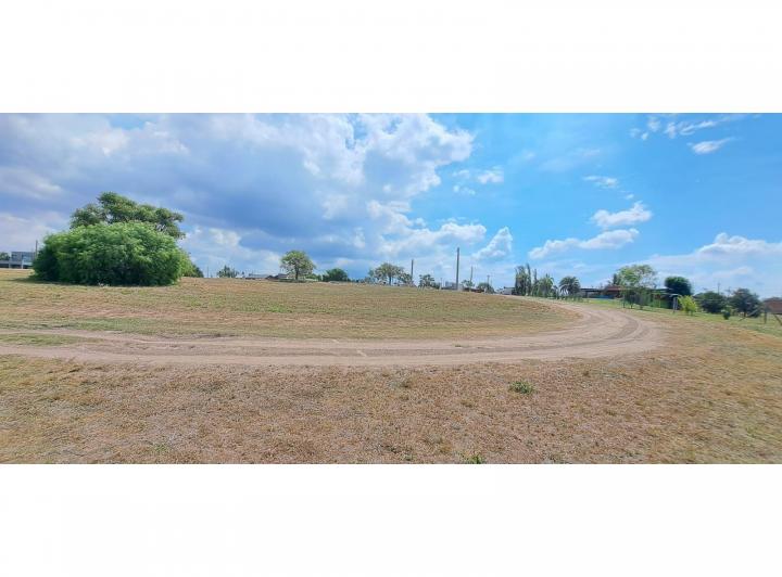 Terreno · 1148m²