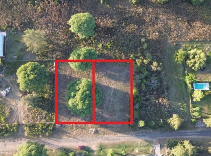 Terreno · 745m²