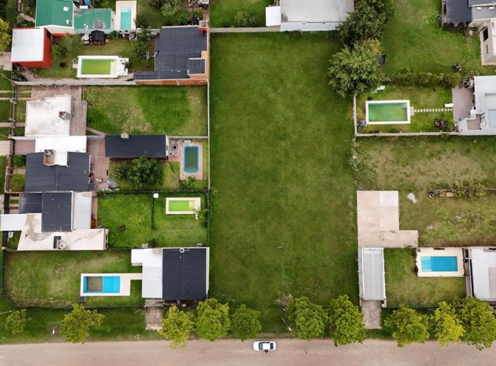 Terreno · 853m²