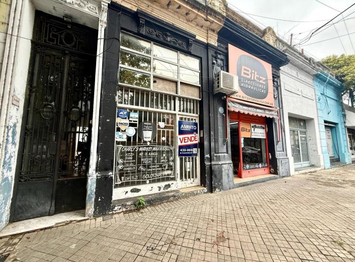 Terreno · 204m²