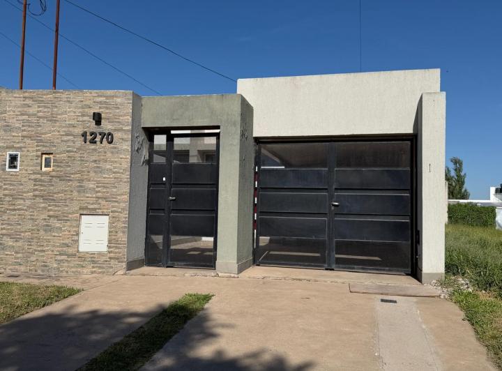 PH · 79m² · 4 Ambientes · 1 Cochera