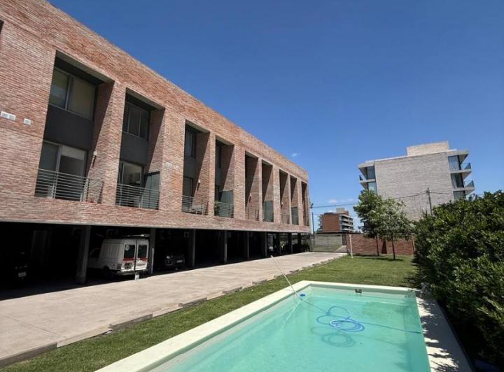 PH · 83m² · 3 Ambientes · 1 Cochera