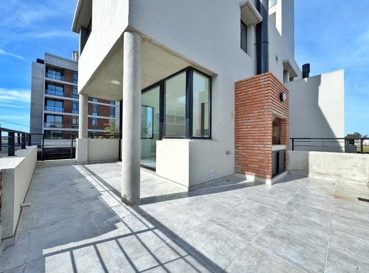 PH · 67m² · 4 Ambientes · 1 Cochera