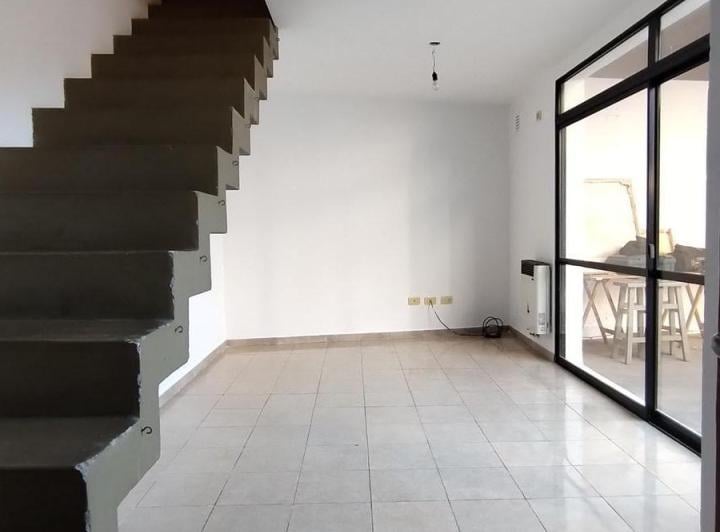 PH · 69m² · 4 Ambientes · 1 Cochera