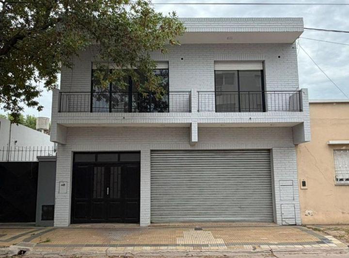 PH · 184m² · 5 Ambientes · 1 Cochera