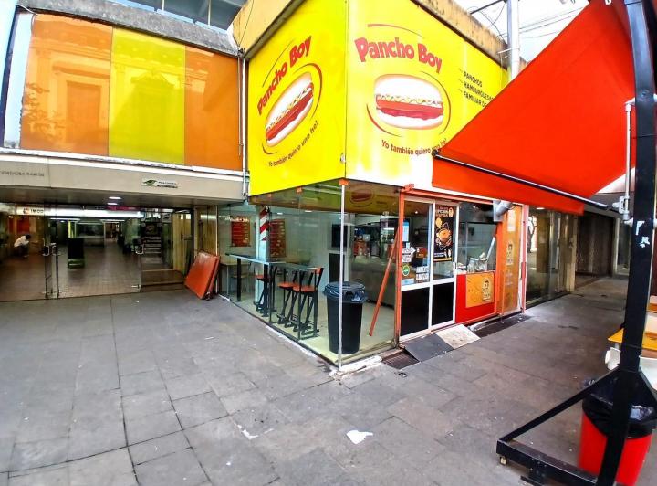 Local comercial · 101m² · 4 Ambientes