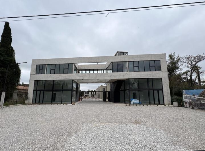 Local comercial · 78m² · 1 Cochera