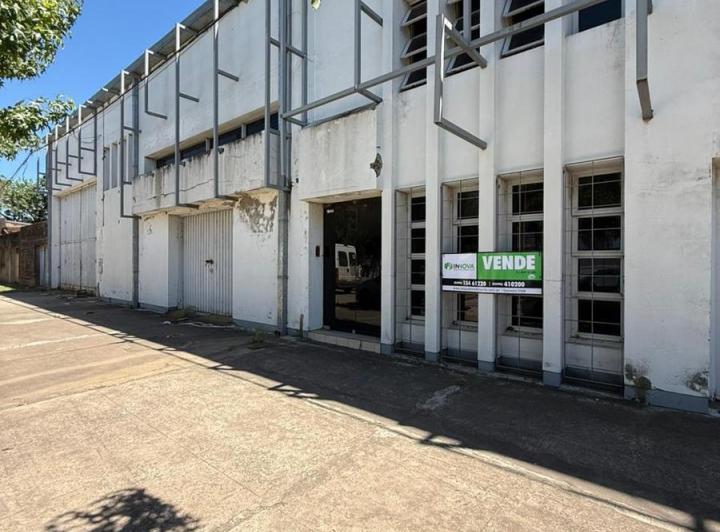 Local comercial · 540m²