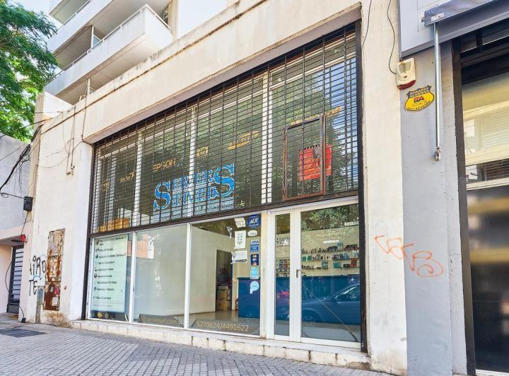 Local comercial · 64m²