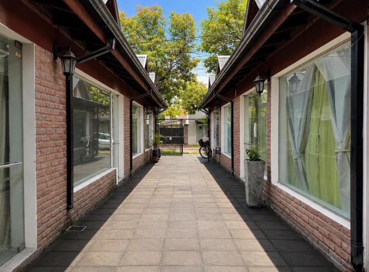Local comercial · 148m² · 6 Ambientes