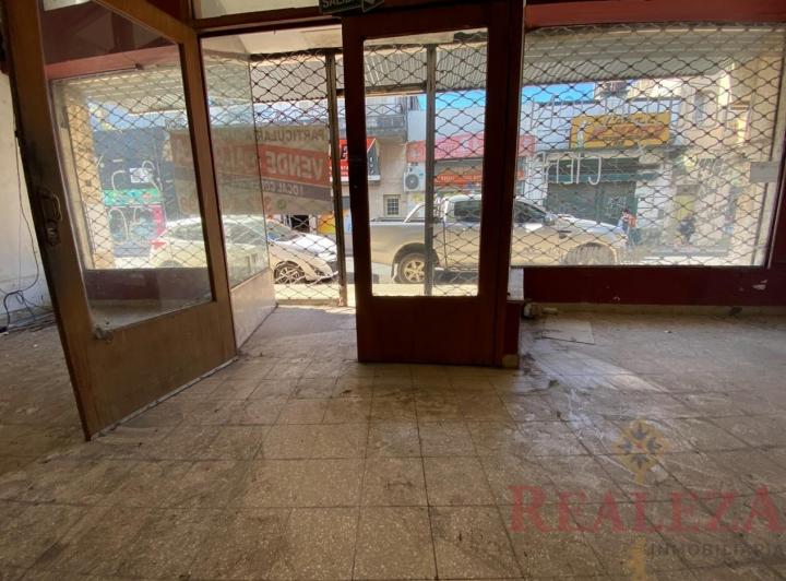 Local comercial · 350m² · 6 Ambientes