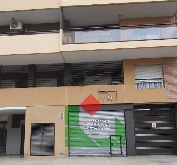 Local comercial · 54m²