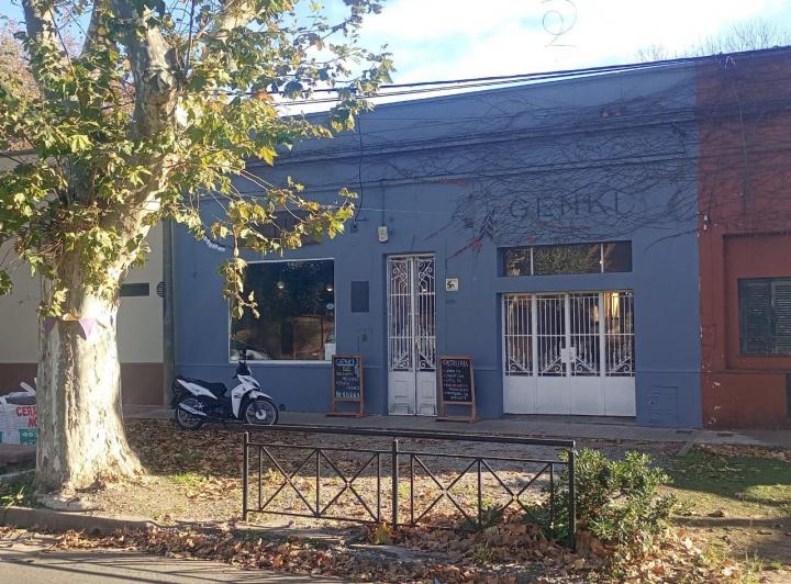 Local comercial · 250m²