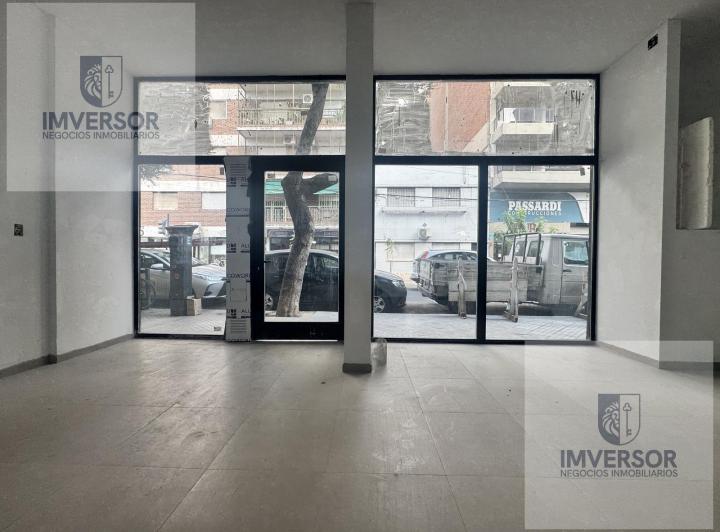 Local comercial · 80m² · 2 Ambientes · 1 Cochera