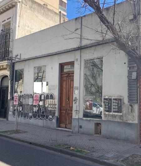 Local comercial · 240m²