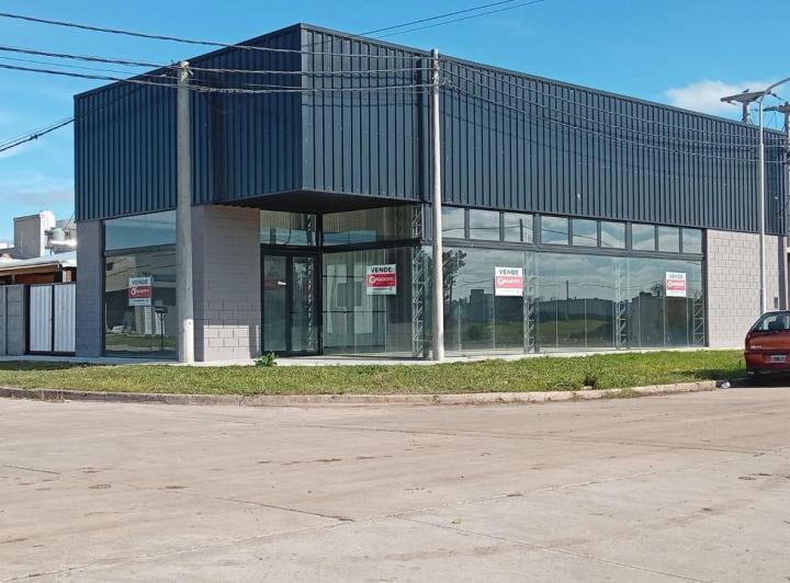 Local comercial · 185m²
