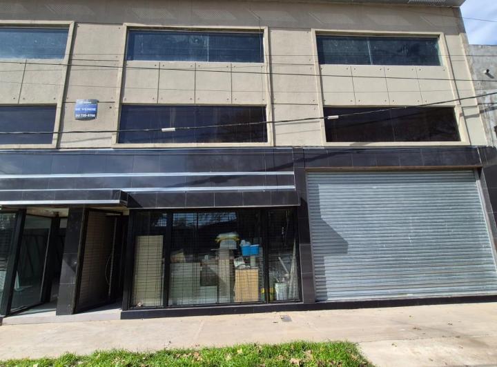 Local comercial · 260m² · 4 Ambientes