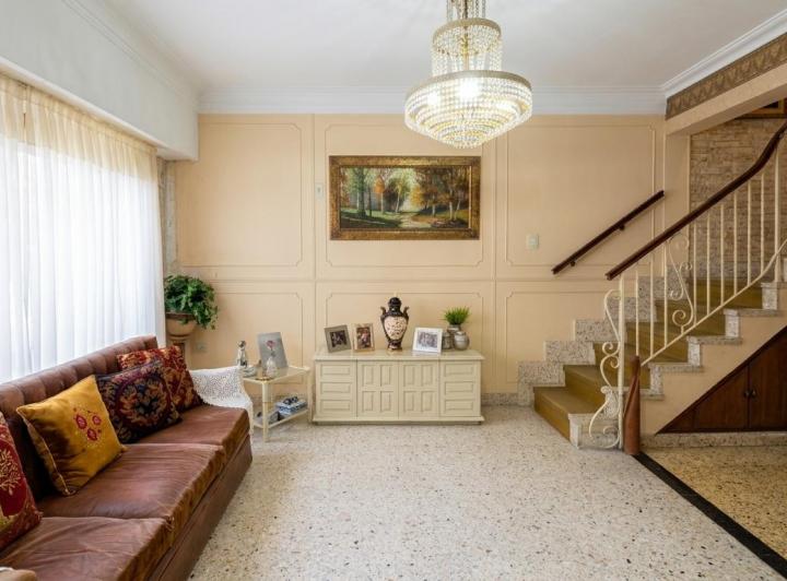 Local comercial · 307m² · 4 Dormitorios