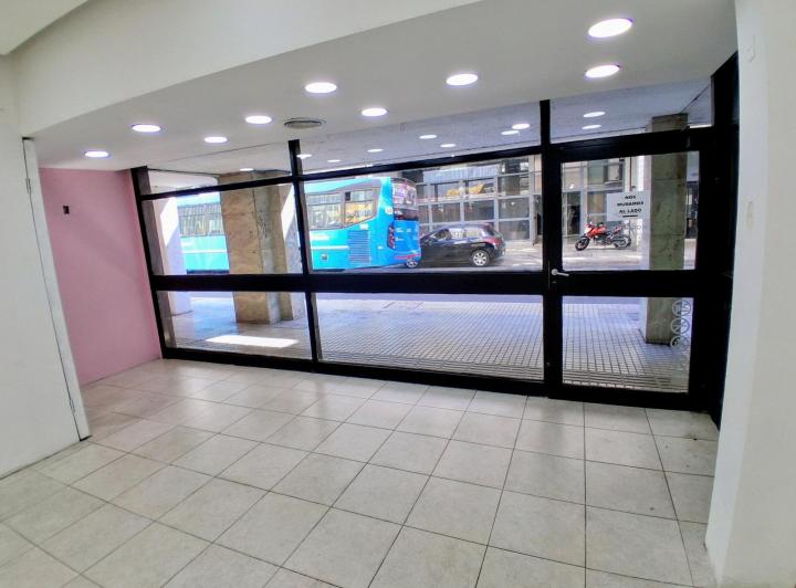 Local comercial · 160m² · 2 Ambientes