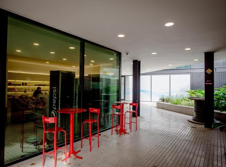 Local comercial · 135m²