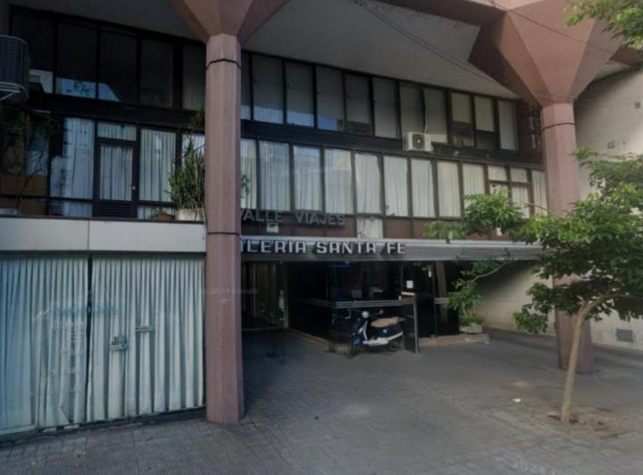Local comercial · 155m² · 5 Ambientes