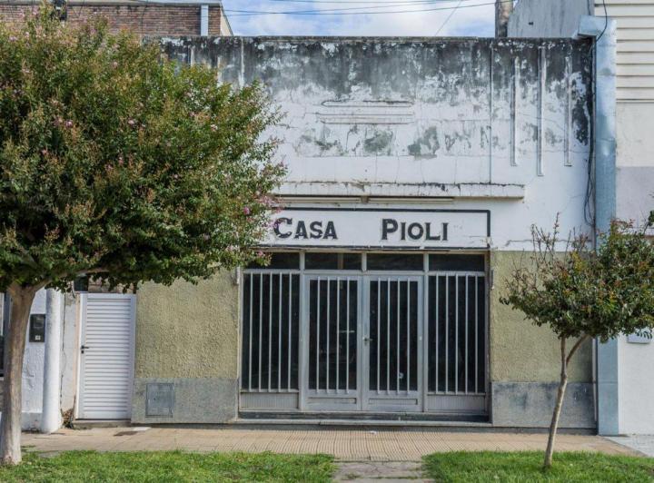 Local comercial · 218m²