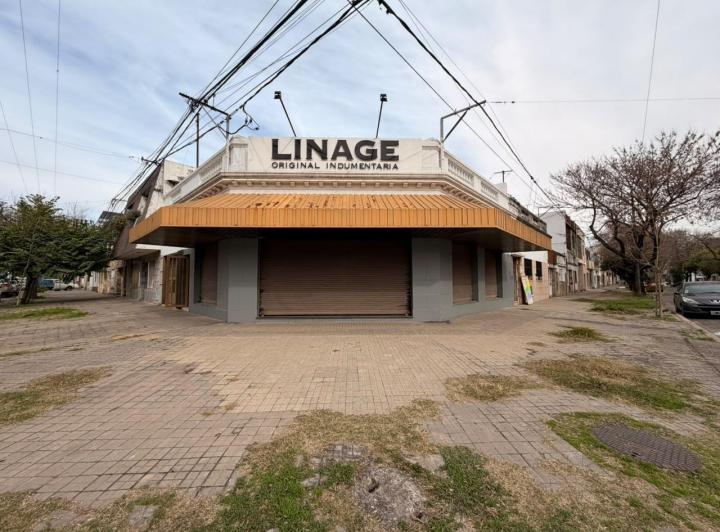 Local comercial · 100m² · 2 Ambientes