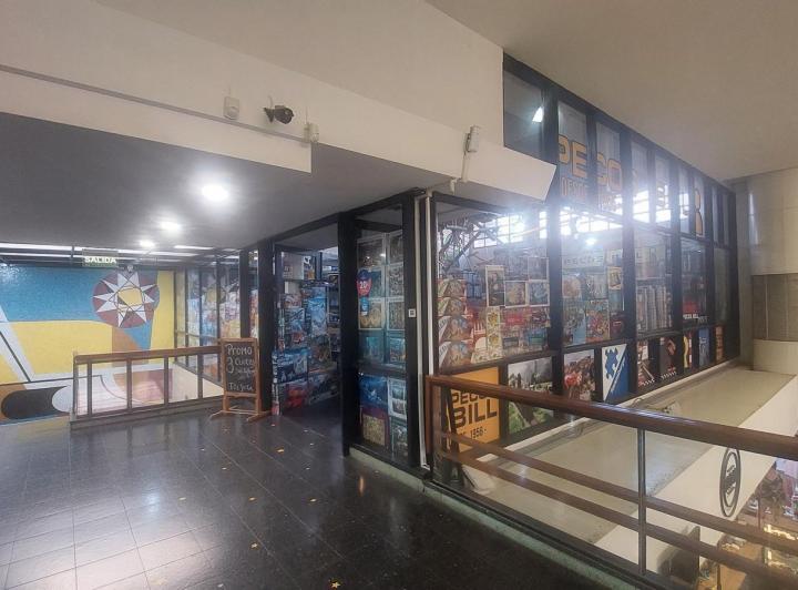 Local comercial · 163m²