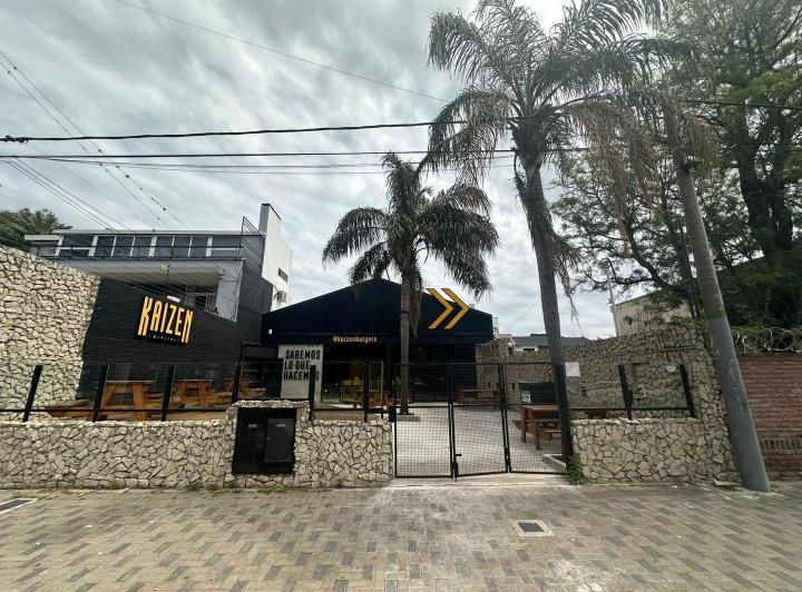 Local comercial · 234m² · 1 Ambiente