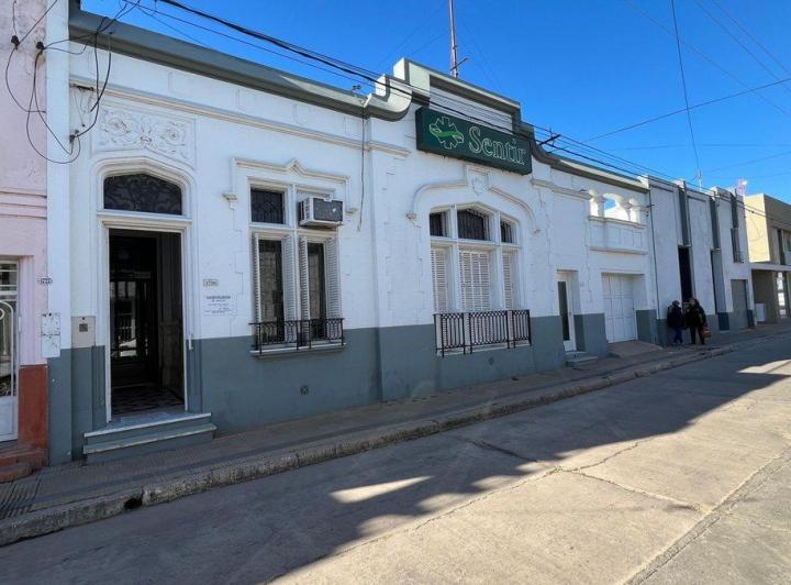 Local comercial · 321m² · 1 Cochera