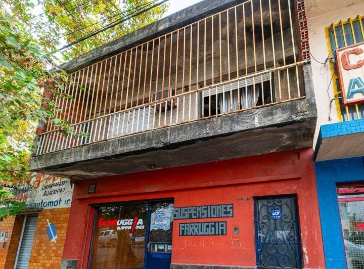 Local comercial · 164m²