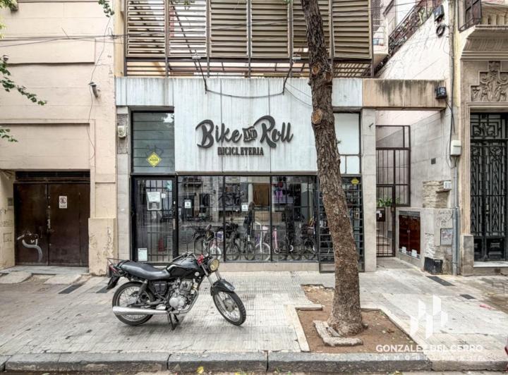 Local comercial · 130m² · 3 Ambientes