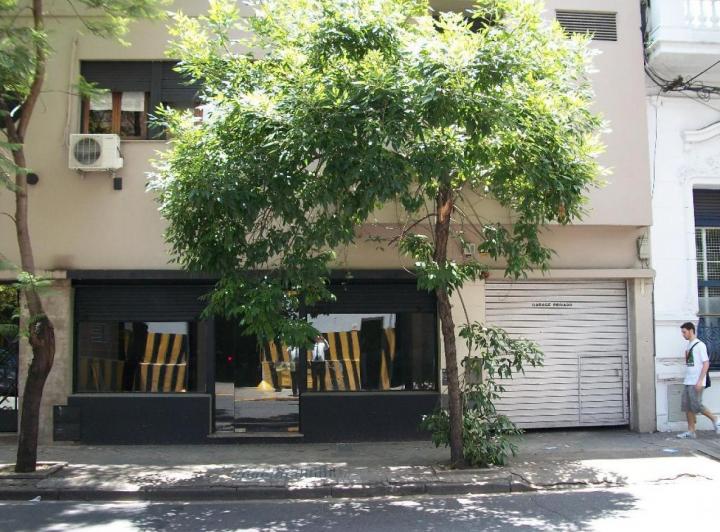 Local comercial · 412m² · 7 Cocheras