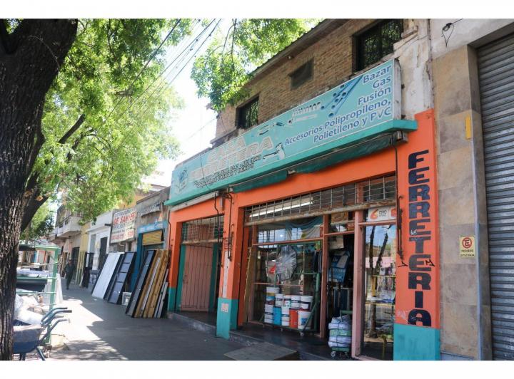 Local comercial · 302m² · 4 Ambientes