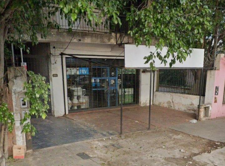 Local comercial · 84m² · 2 Ambientes · 2 Cocheras