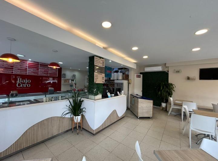 Local comercial · 54m² · 2 Ambientes