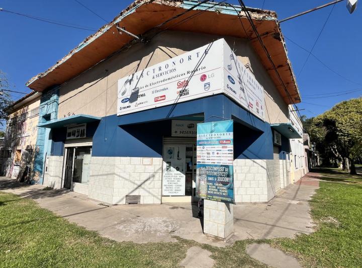 Local comercial · 208m² · 3 Ambientes